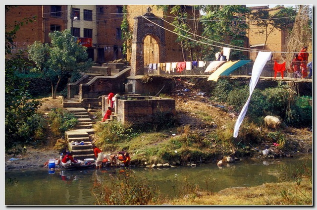 29 Nepal Wäsche.jpg