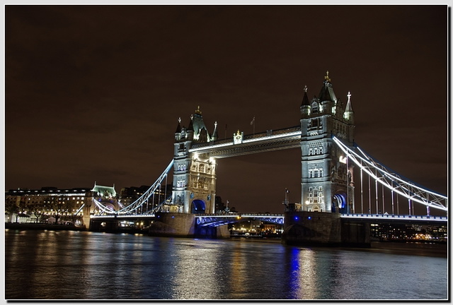 London-Tower Bridge.jpg